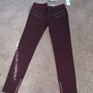 Burgundy stretch jeans